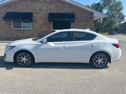 Used 2019 Acura ILX FWD image 10