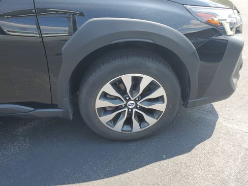 Certified 2023 Subaru Outback Limited AWD/4WD image 5