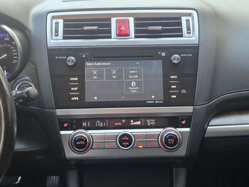 Used 2016 Subaru Outback 2.5i Limited image 46