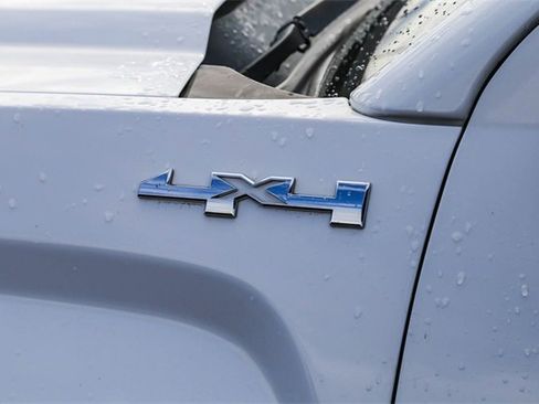 Used 2018 GMC Sierra 1500 SLT image 12