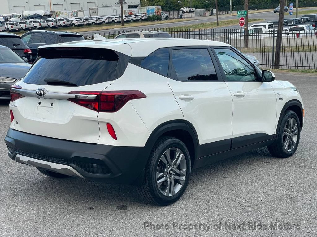 Used 2021 Kia Seltos LX AWD/4WD image 6