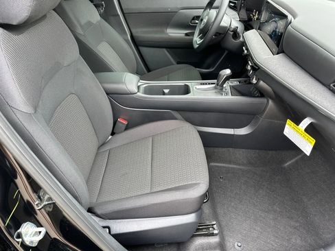 New 2026 Nissan Kicks S image 11