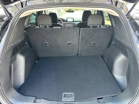 Certified 2025 Ford Escape Active FWD image 16