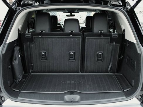 Certified 2023 Nissan Pathfinder Platinum image 20