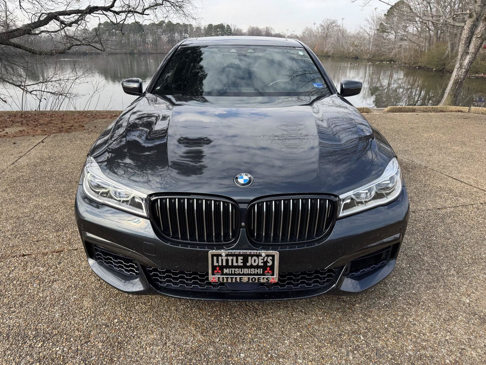 Used 2016 BMW 750i xDrive AWD/4WD image 14
