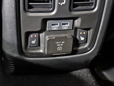 Used 2023 Dodge Durango R/T AWD/4WD image 24