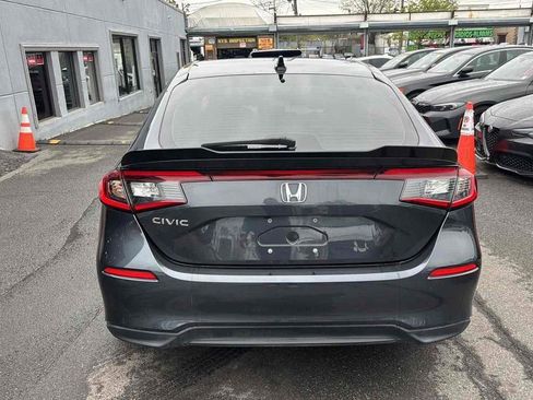 Used 2022 Honda Civic EX-L image 5