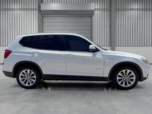 Used 2016 BMW X3 xDrive28i AWD/4WD image 32