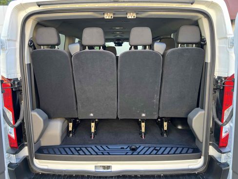 Used 2024 Ford Transit 350 XLT image 34