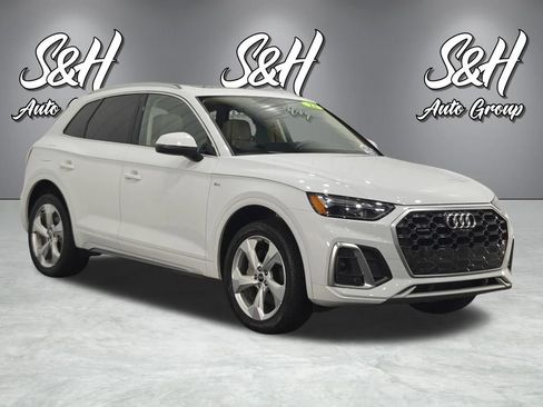 Used 2022 Audi Q5 2.0T Premium Plus AWD/4WD image 2