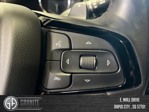 Used 2024 Buick Enclave Avenir w/ Avenir Technology Package AWD/4WD image 35