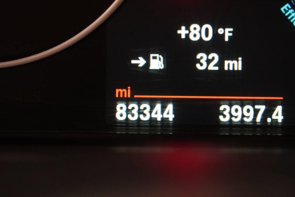 Used 2017 BMW 340i xDrive Sedan AWD/4WD image 9