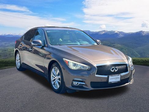 Used 2014 INFINITI Q50 Premium w/ Deluxe Touring Package AWD/4WD image 8