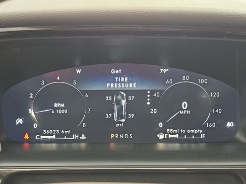Used 2023 Lincoln Nautilus Reserve FWD image 19