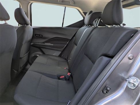 Used 2023 Nissan Kicks S image 14