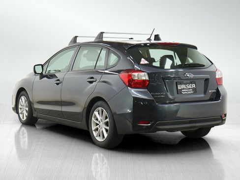 Used 2012 Subaru Impreza 2.0i Premium w/ All-Weather Pkg AWD/4WD image 3