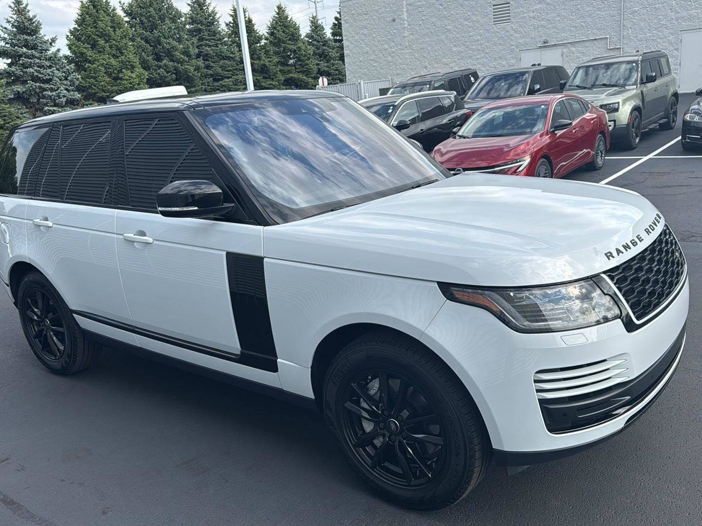 Used 2020 Land Rover Range Rover AWD/4WD image 6