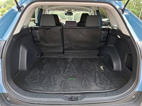 Used 2023 Toyota RAV4 AWD Hybrid image 30