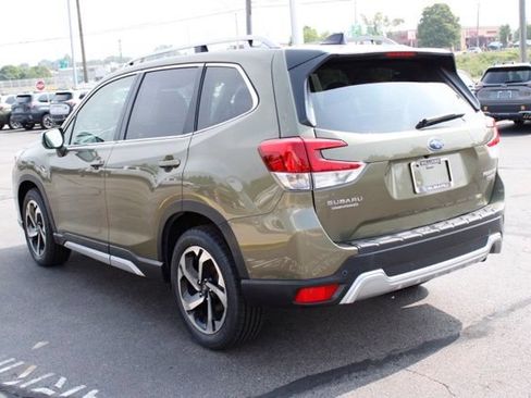 Used 2024 Subaru Forester Touring w/ Pop Package 2 AWD/4WD image 7