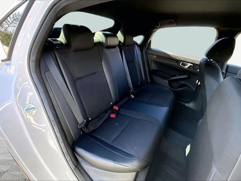 Used 2025 Honda Civic Sport image 19