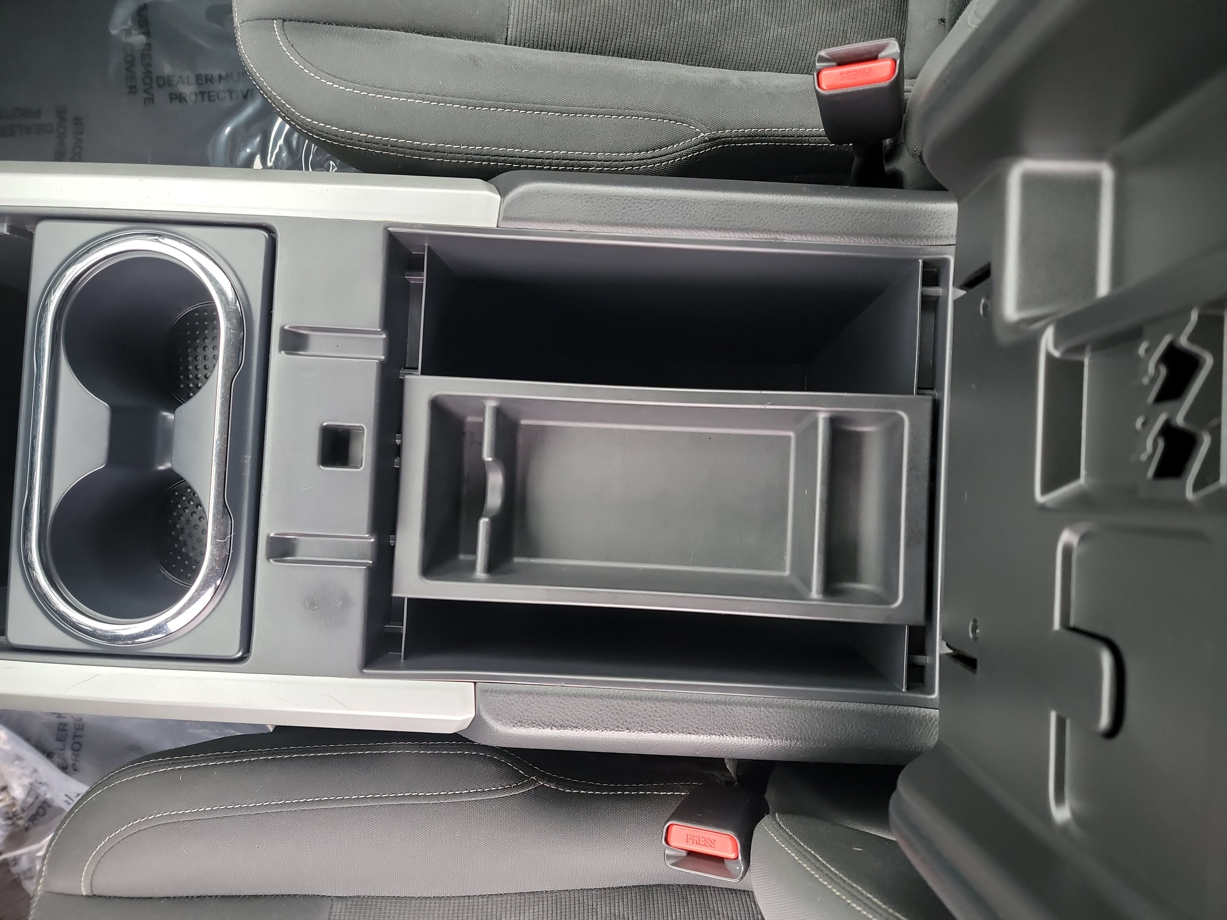 Used 2019 Nissan Titan SV w/ SV Convenience Package AWD/4WD image 28