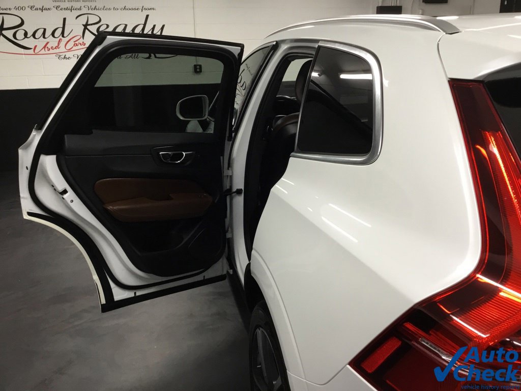Used 2018 Volvo XC60 T5 Momentum w/ Vision Package AWD/4WD image 27