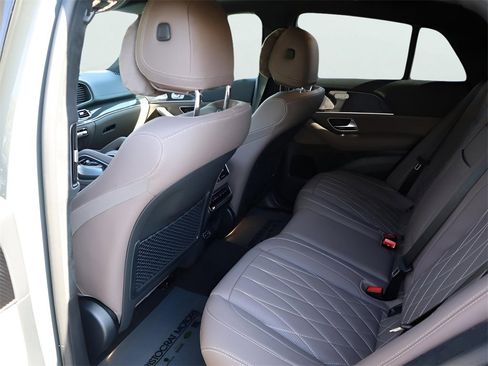 New 2026 Mercedes-Benz GLE 63 AMG S image 24