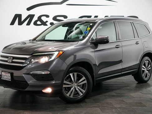 Used 2017 Honda Pilot EX-L image 2