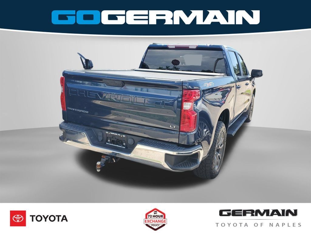 Used 2022 Chevrolet Silverado 1500 LT AWD/4WD image 9