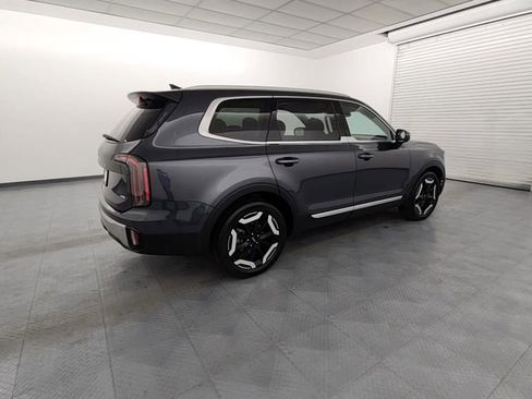 Used 2023 Kia Telluride EX image 8