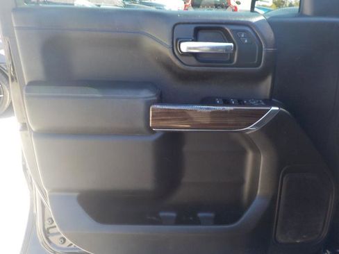 Used 2019 Chevrolet Silverado 1500 LT image 9