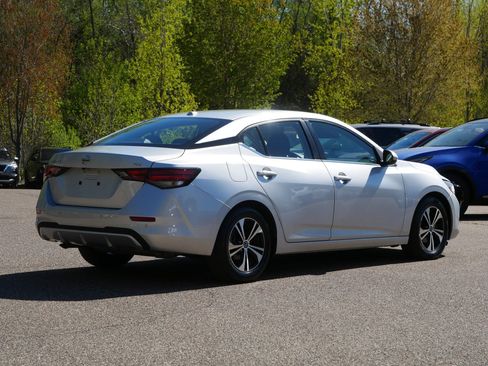 Certified 2023 Nissan Sentra SV w/ Trunk Package FWD image 7
