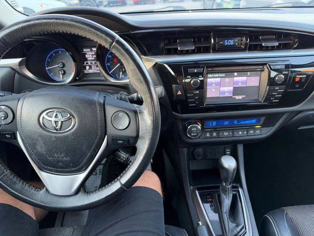 Used 2016 Toyota Corolla S FWD image 18