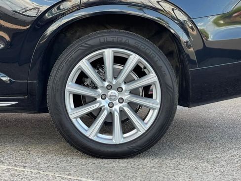 Used 2016 Volvo XC90 T6 Momentum w/ Momentum Plus Package image 31