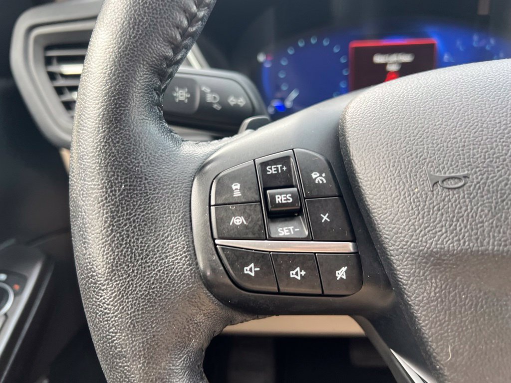 Used 2020 Ford Escape Titanium AWD/4WD image 20