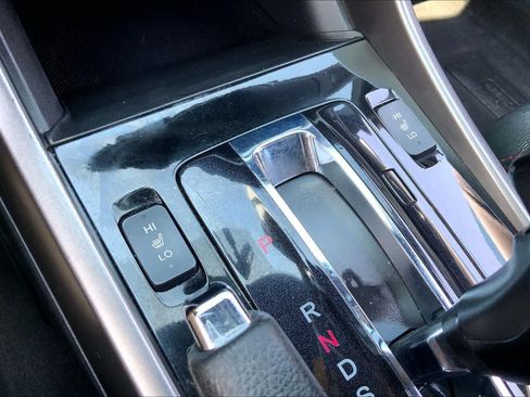 Used 2017 Honda Accord Sport Special Edition image 30