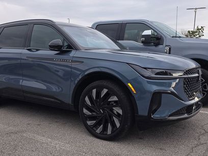 Used 2025 Lincoln Nautilus Reserve w/ Jet Appearance Package