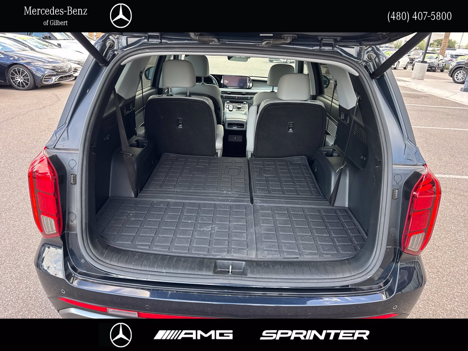 Used 2024 Hyundai Palisade SEL FWD image 7