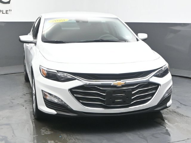 Used 2025 Chevrolet Malibu LT FWD image 50