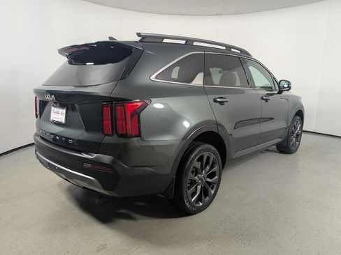 Used 2022 Kia Sorento SX Prestige w/ Rust Color Package AWD/4WD image 7
