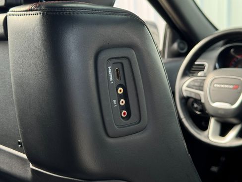 Used 2016 Dodge Durango R/T w/ Blacktop Package image 39