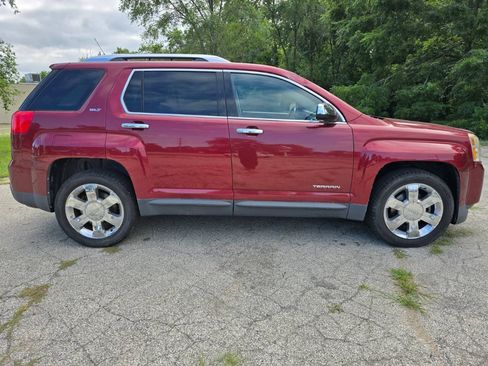 Used 2010 GMC Terrain SLT AWD/4WD image 5