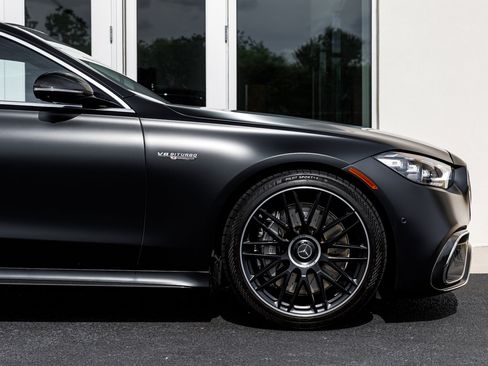 Used 2026 Mercedes-Benz S 63 AMG S image 23