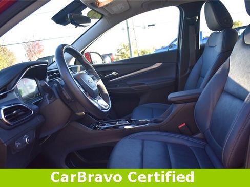 Certified 2023 Chevrolet Bolt EUV Premier w/ Sun & Sound Package image 24