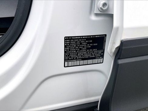 Used 2022 Volkswagen Tiguan SE image 20