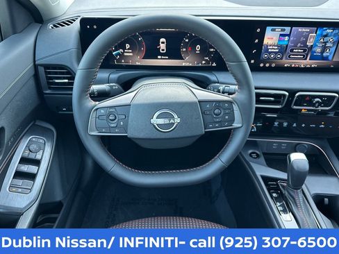 New 2026 Nissan Sentra SR FWD image 17