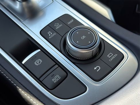 New 2026 INFINITI QX60 Sport image 21