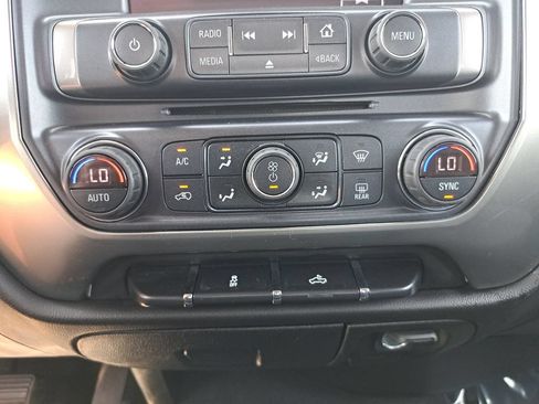 Used 2019 Chevrolet Silverado 1500 LT w/ All Star Edition AWD/4WD image 21