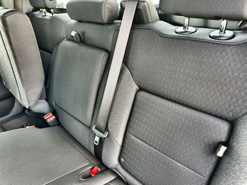 New 2026 GMC Sierra 1500 Elevation image 17