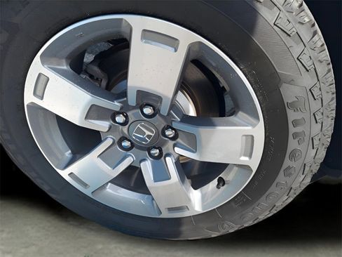 Used 2025 Honda Ridgeline RTL image 12